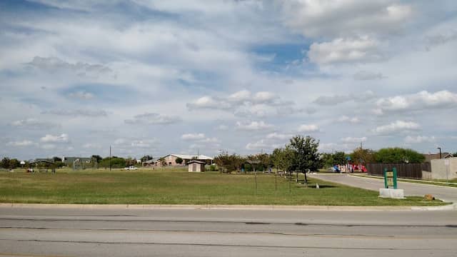 Veterans Memorial Park - Image 2
