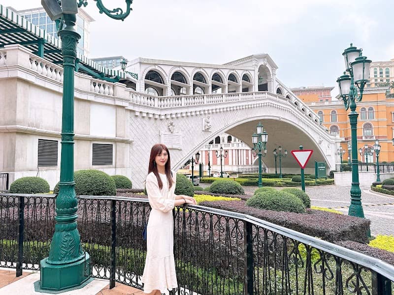 Rialto Bridge - Image 2