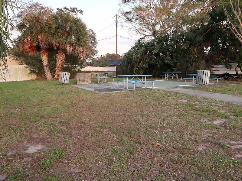 Dade Park - Image 1