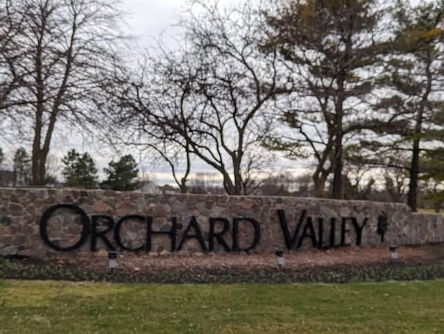 Orchard VALLEY - Image 1
