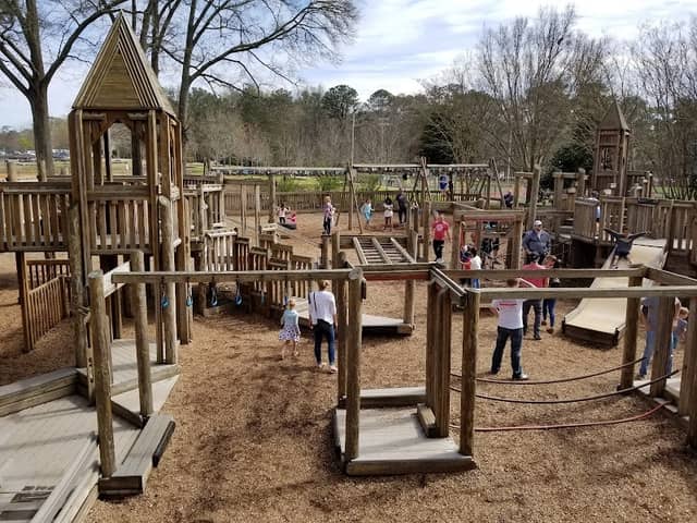 Wills Park Recreation Center - Image 1