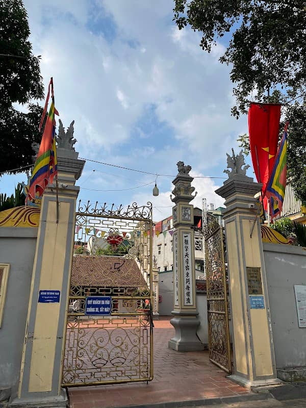 Dinh Tuong Mai - Image 1