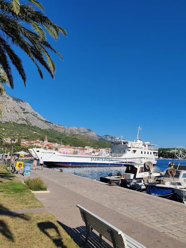 Hop On Hop Off Makarska - Image 1