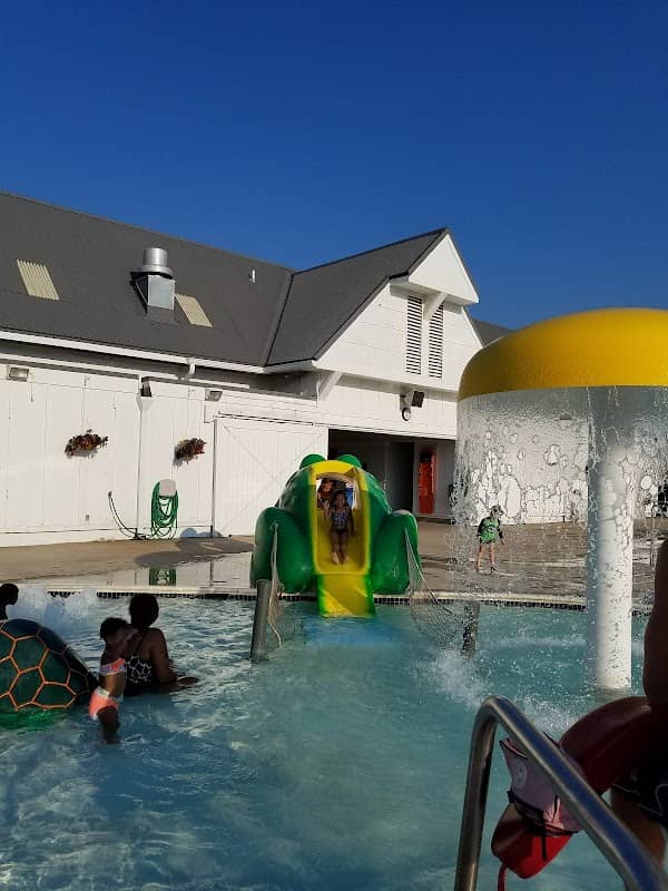 Larry Weeks Community Pool - Image 2