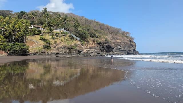 Playa Shalpa - Image 1