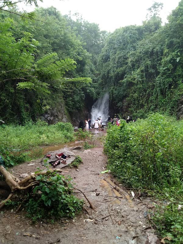 Pottippala Waterfalls - Image 1