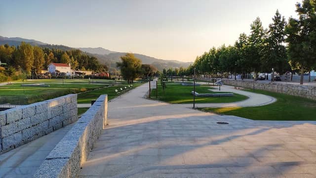 Parque do Ribeiro de Gondim - Image 1