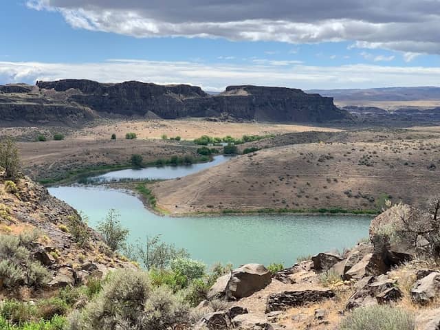 Ancient Lakes Trailhead - Image 2