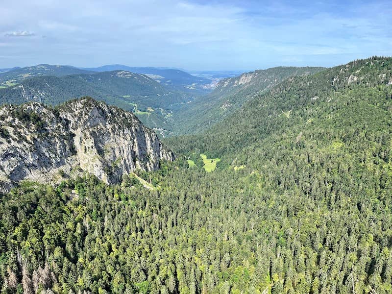 Creux-du-Van Point de vue - Image 1