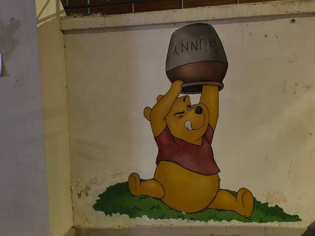 Winnie The Pooh (Graffiti) - Image 1