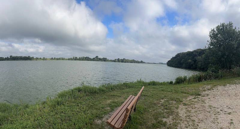 Iowa Lake Park - Image 1