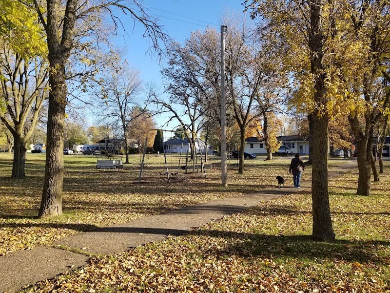 Lions Park - Image 2