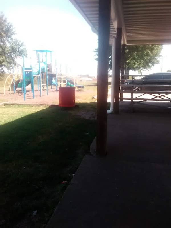 Owenton Park - Image 1