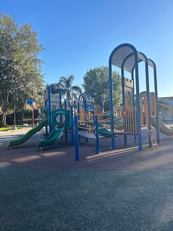 Dennis the Menace Park - Image 1