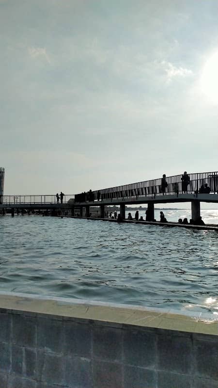 Pantai pasir sari - Image 2