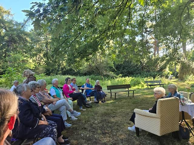 Kulturwiese Vorwerker Friedhof - Image 1