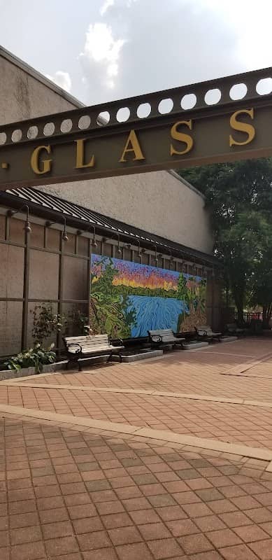 Glasstown Plaza - Image 3
