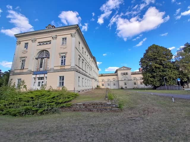 Schloss Neindorf - Image 1