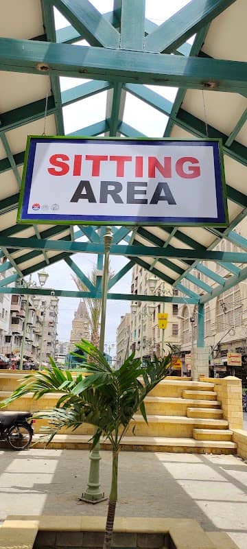 Public Sitting Area Saddar - Image 1