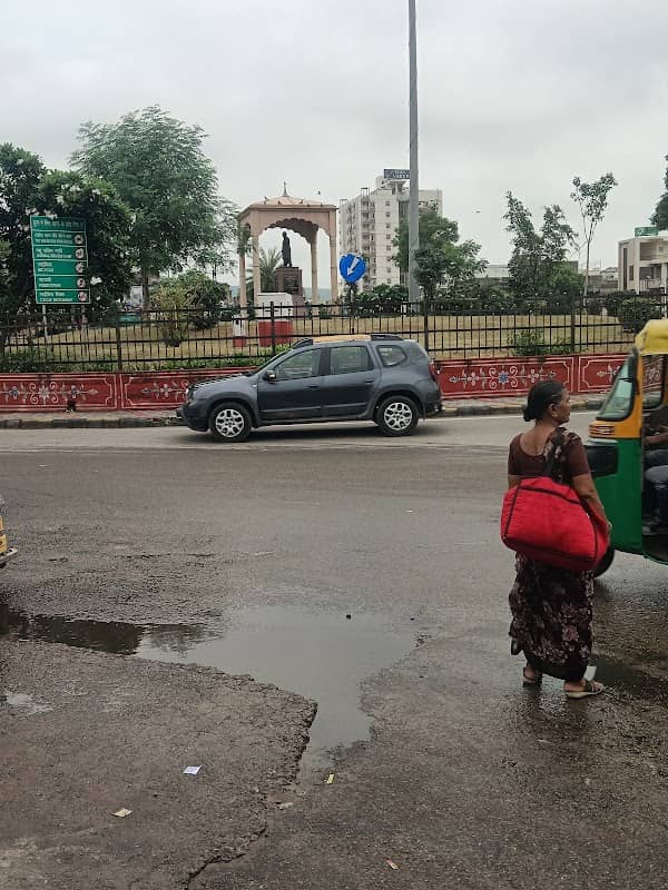 Rotary Circle Transport Nagar (New Bus Stop) - Image 1