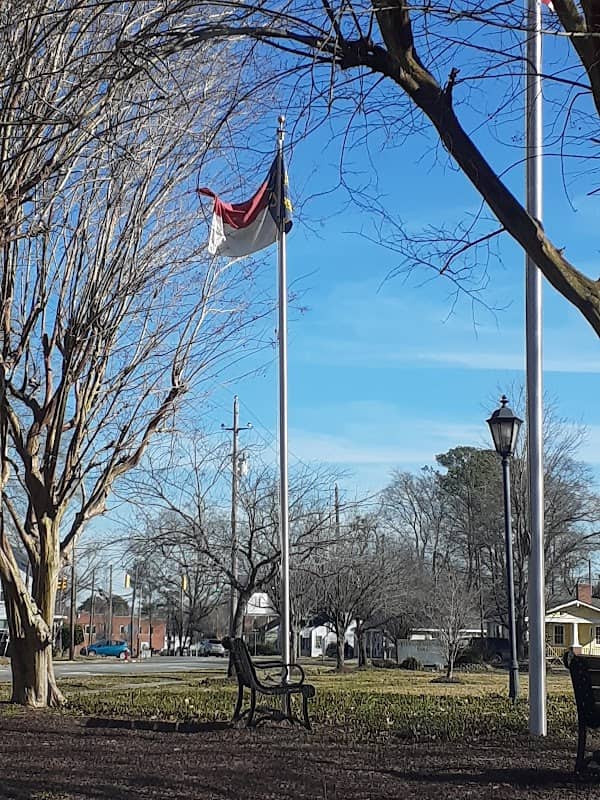 Veterans Memorial Park - Image 1