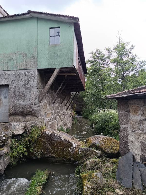 Moinho de água do rio Sousa - Image 2