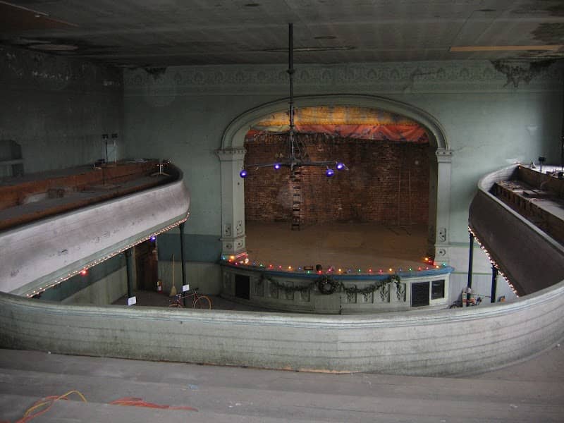 Howell Opera House - Image 1