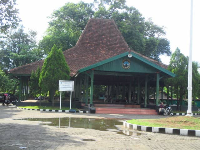 Genuk Kemiri - Image 1