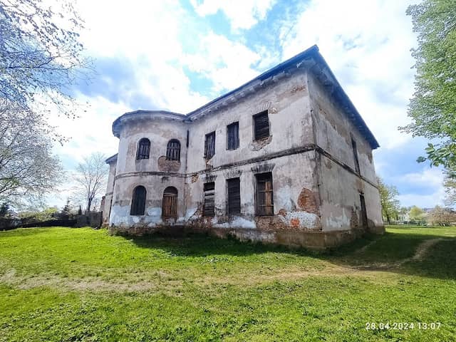 Patocki mansion - Image 1