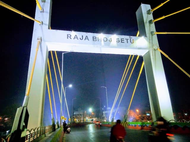 Kamla Park - Image 1