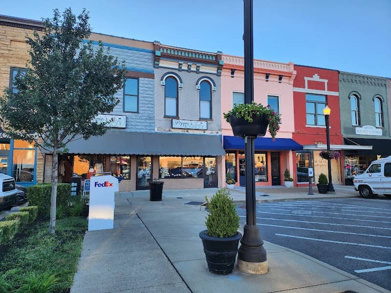 Downtown Lebanon TN - Image 2