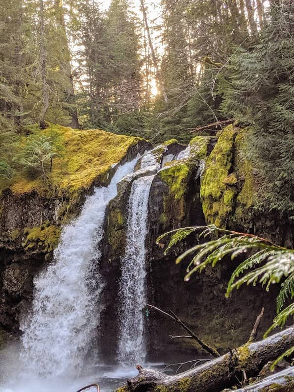 Iron Creek Falls - Image 1