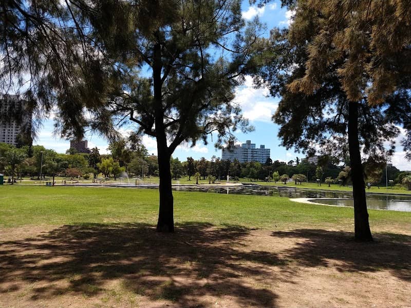 Sur Park - Image 1
