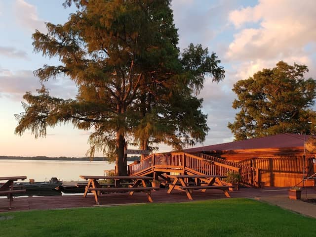 Eagle Nest Resort Duck Hunting and Fishing - Image 1