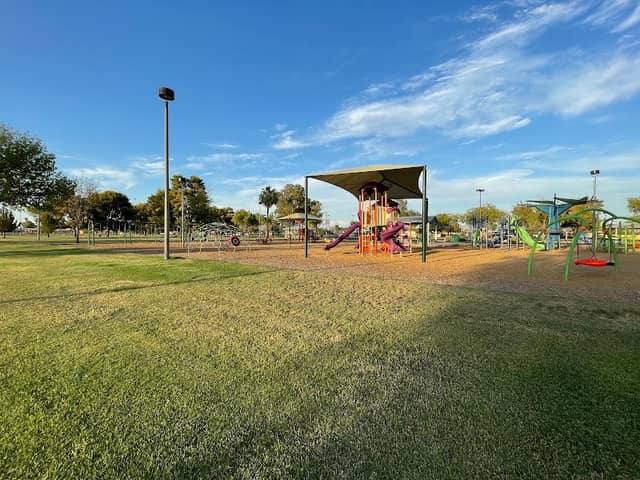 Jefferson Park - Image 1