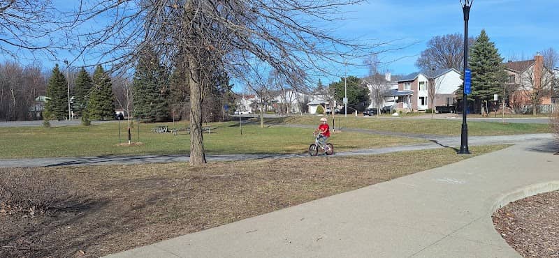 Parc Fonrouge Kids Playground - Image 2