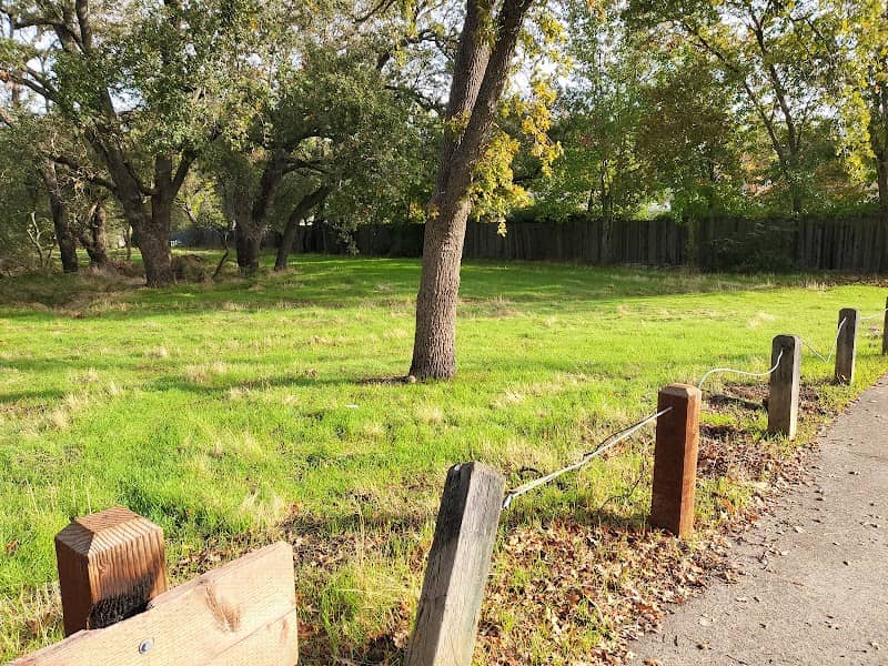 Woodside Oaks/Olivine Dr. Open Space Site - Image 1