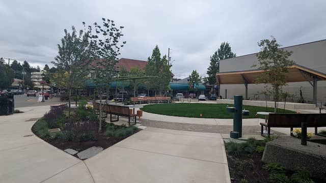 Friendship Square – Hiiye’yutul’ Park - Image 1