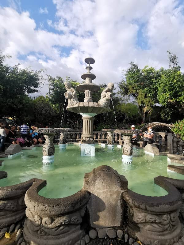 Fray Rafael Fernandez Park - Image 1