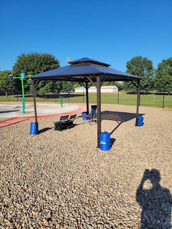 Bushnell Splashpark - Image 1