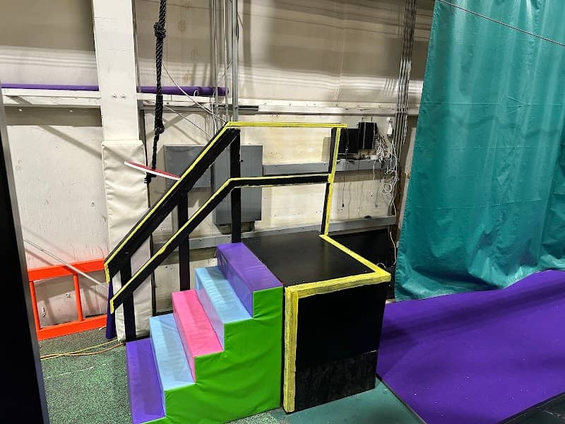 Elite Air Lafayette Trampoline Park - Image 3