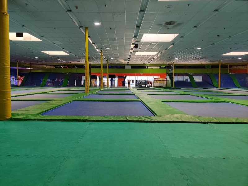 Jumping World - Image 2
