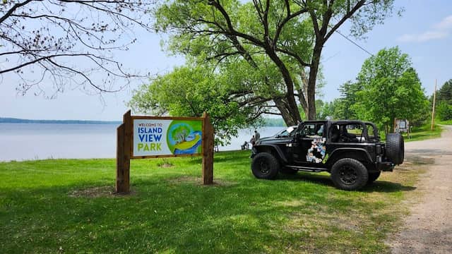 Island View Park - Image 1