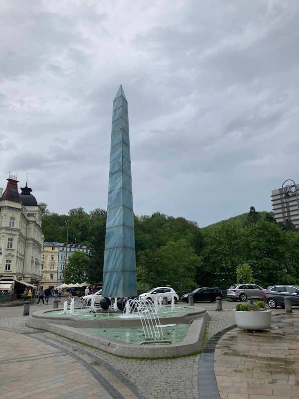 Glass Obelisk - Image 1