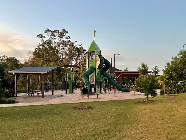 Carvers Park - Image 1