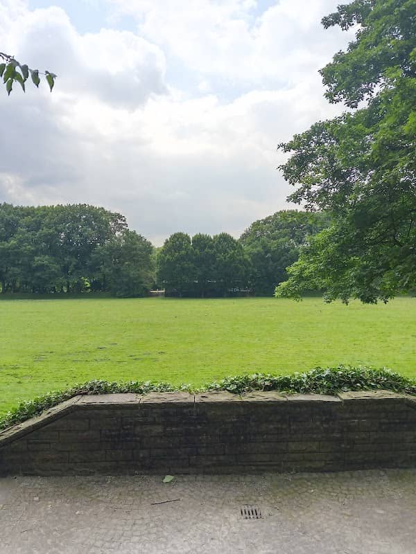 Baumskulpturenpark Berger See, Gelsenkirchen - Image 1