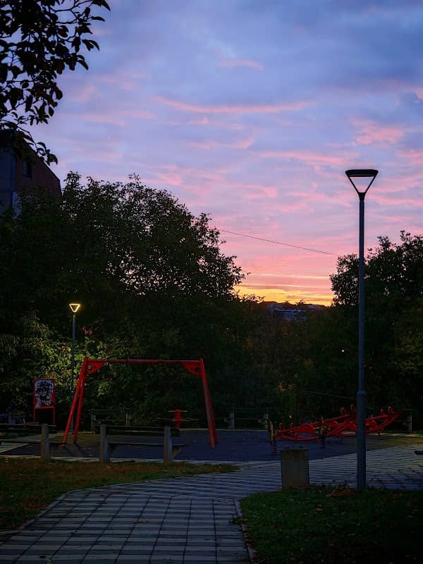 Prugasti Park - Image 2
