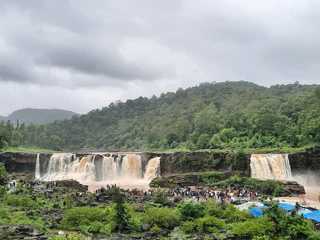 Gira Waterfalls - Image 1