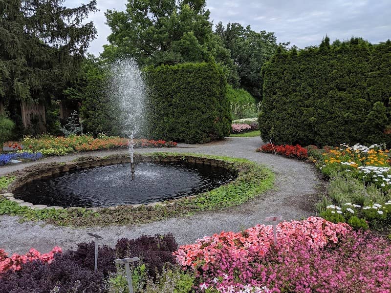 Daniel A. Séguin Garden - Image 2