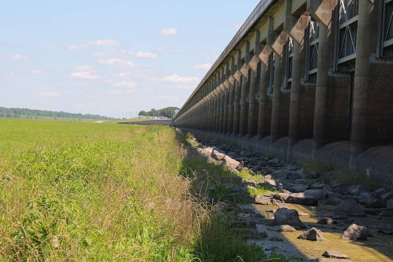Morganza Spillway - Image 1